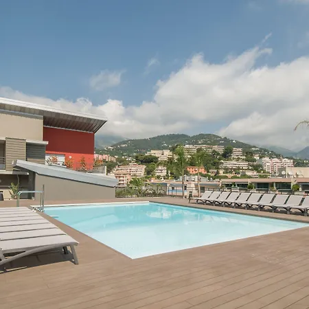 Apartmanhotel Pierre & Premium Julia Augusta 4*