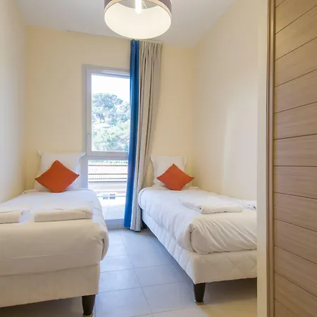 Pierre & Premium Julia Augusta Apart-hotel 4*