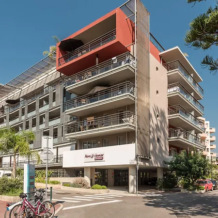 Apart-hotel Pierre & Premium Julia Augusta