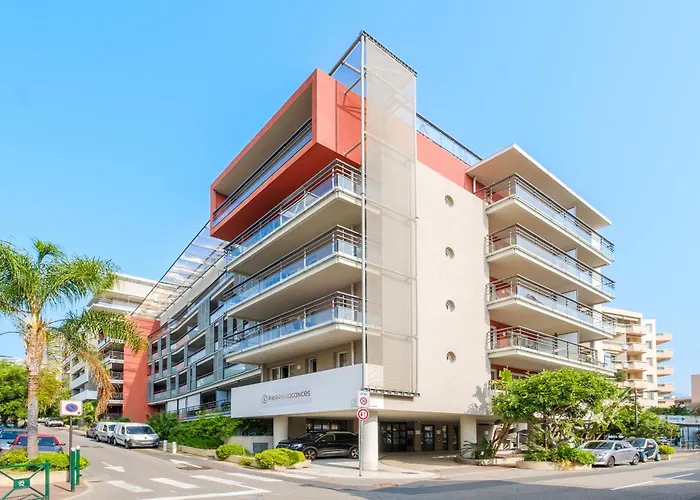 Aparthotel Pierre & Premium Julia Augusta Roquebrune-Cap-Martin